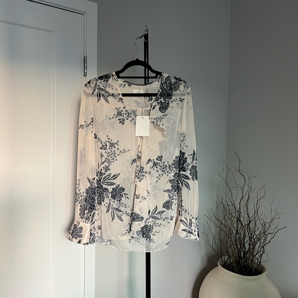 NWT The Jetset Diaries Sheer Cream Floral Print Blouse